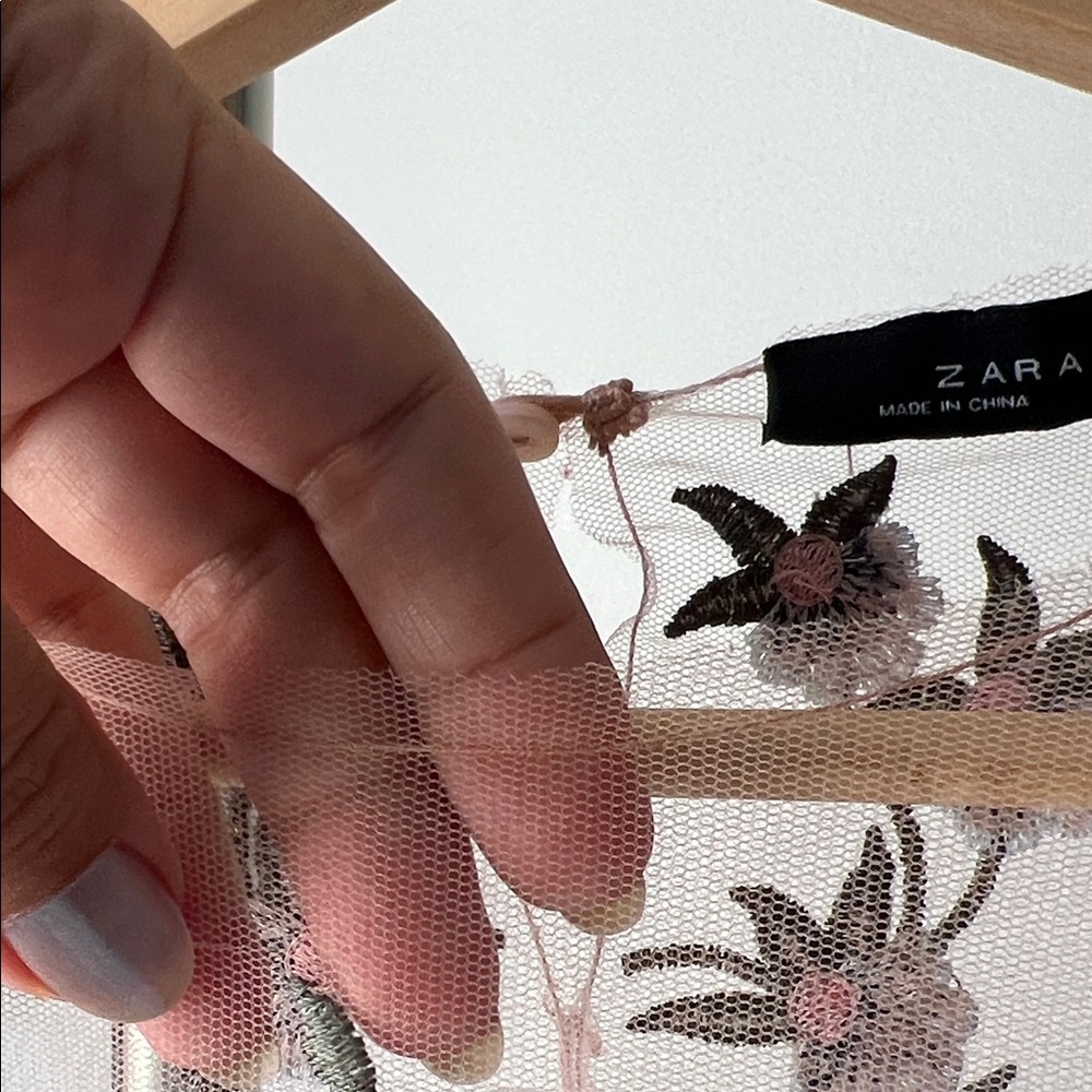 Zara Sheer Floral Embroidered Blouse - Pink and green S - Picture 4 of 10
